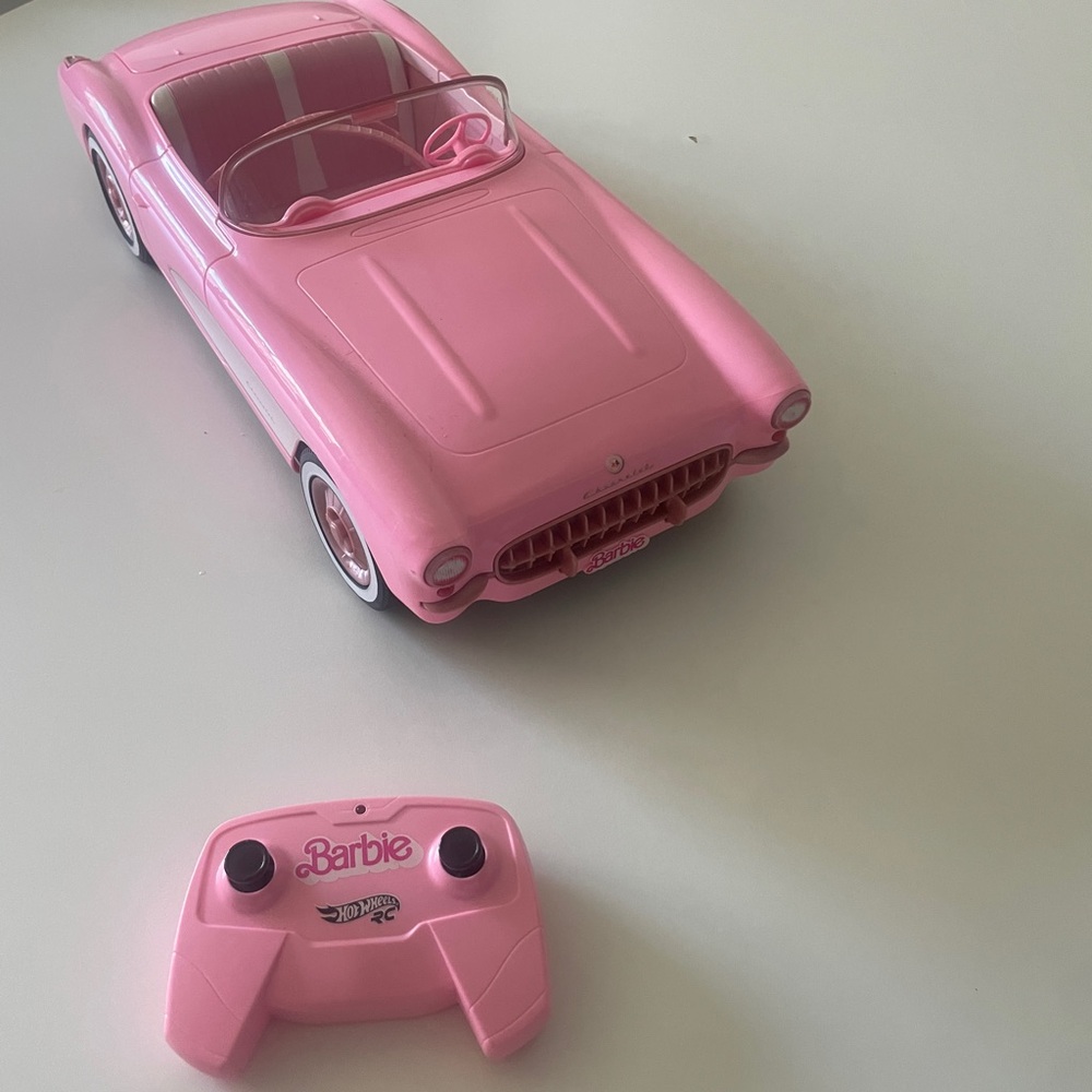 Barbie Pink Convertible with Remote